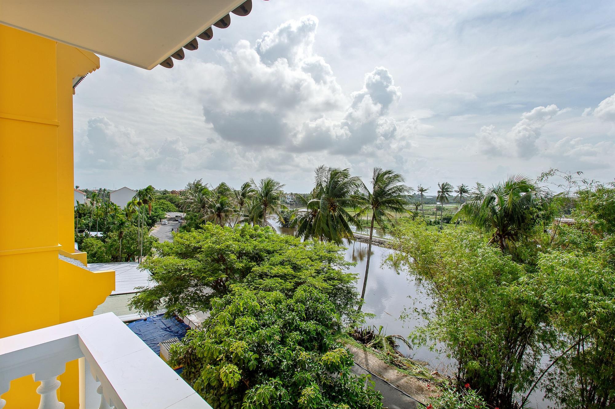 Hoi An Aurora Riverside Hotel And Spa מראה חיצוני תמונה